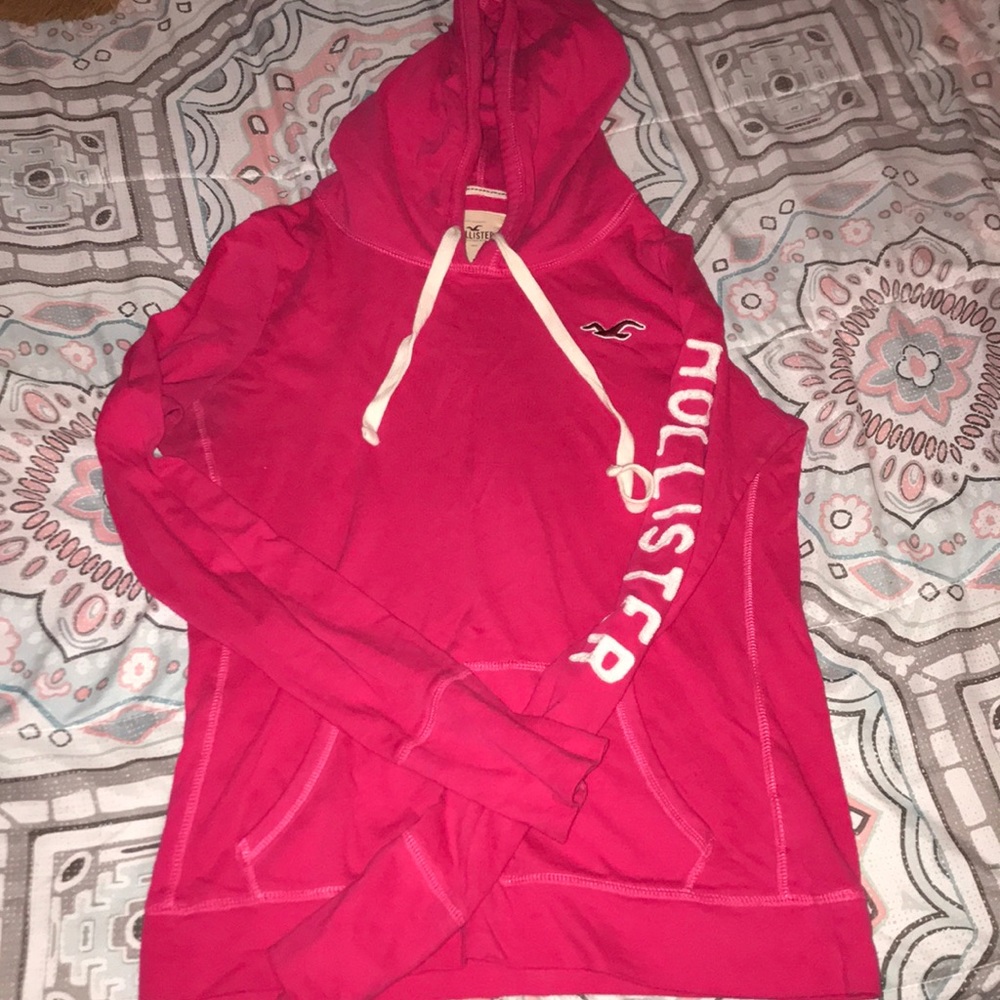 Hollister sweater